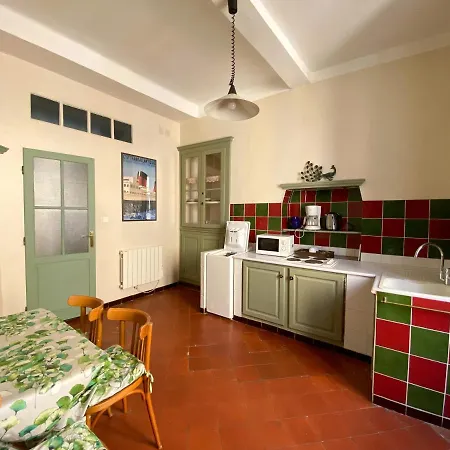 Hotel Central Bastia Μπαστιά