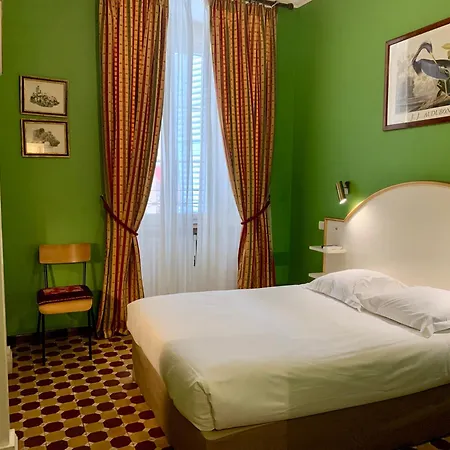 فندق Hotel Central Bastia باستيا