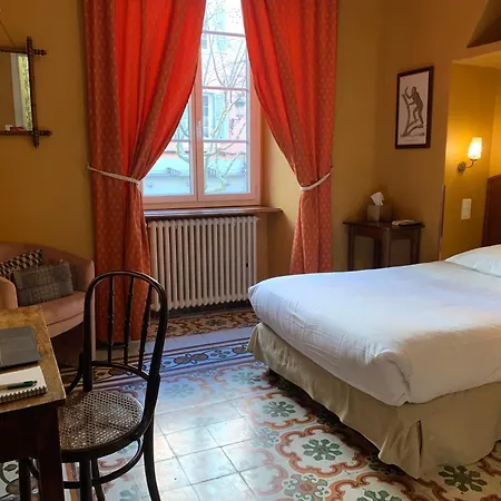 Hotel Central Bastia 3*