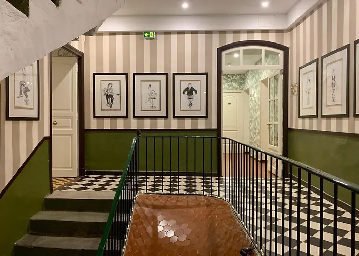 オテル サントラル バスティア ホテル バスティア