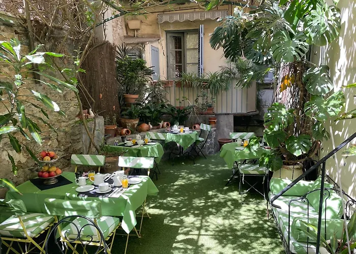 Hotel Central Bastia 3*