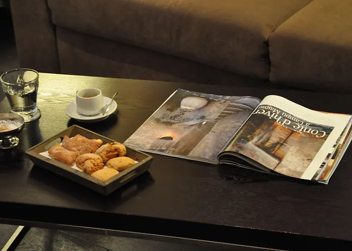 オテル サントラル バスティア ホテル