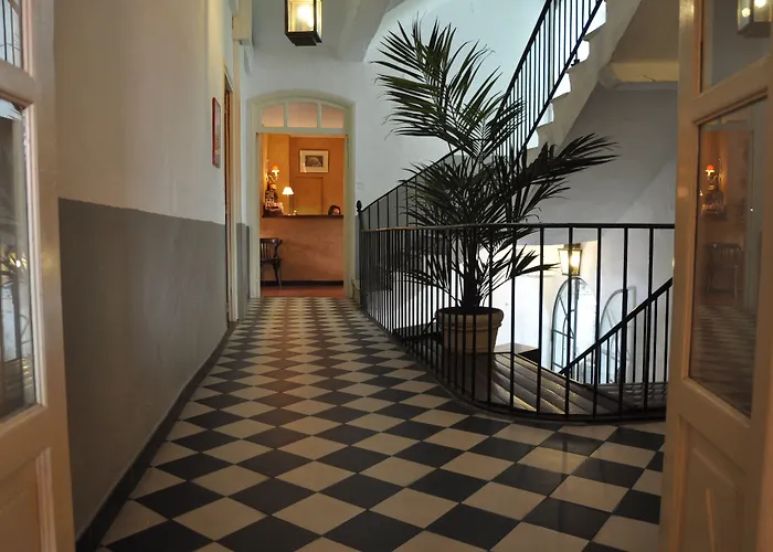 Hotel Central Bastia Hotel 3*