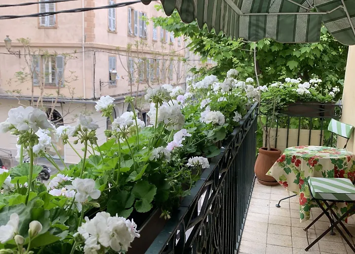 Hotel Central Bastia 3* Bastia (Corsica)