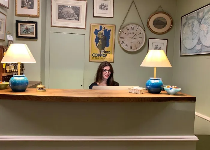 Hotel Central Bastia 3*